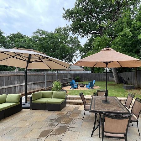 Stylish Townhome Near At&T Stadium, Globe Life, Six Flags & More Arlington Exteriér fotografie